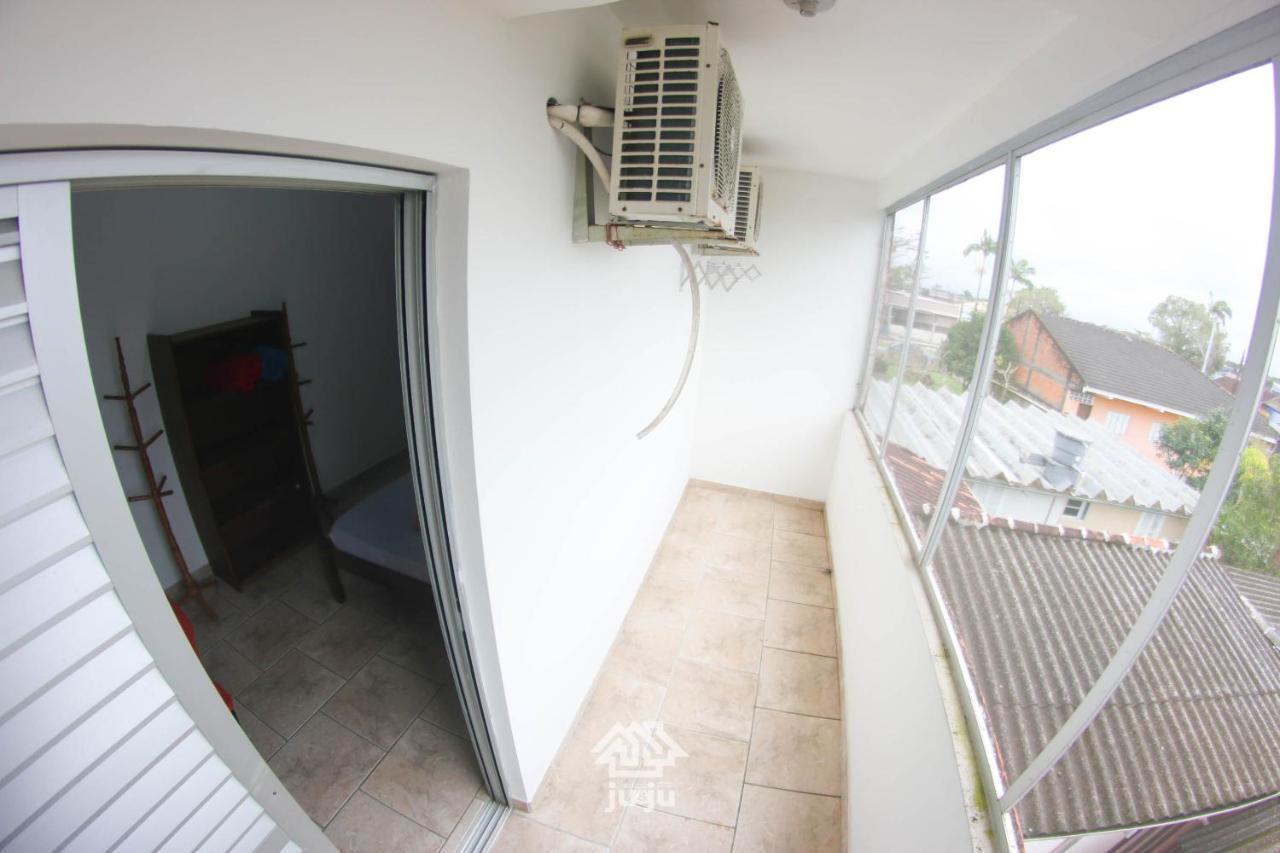 Pousada Ju&Ju A 400 Mts Da Praia Понтал-ду-Парана Экстерьер фото